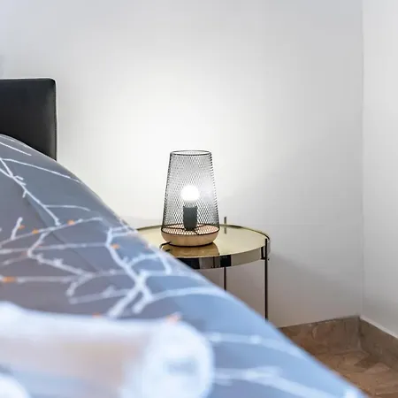 Apartment Frontiere Monaco- 5mn Place Du Casino- Hypercentre Beausoleil